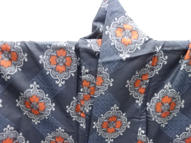  華紋織り出し本場村山大島紬着物アンサンブル